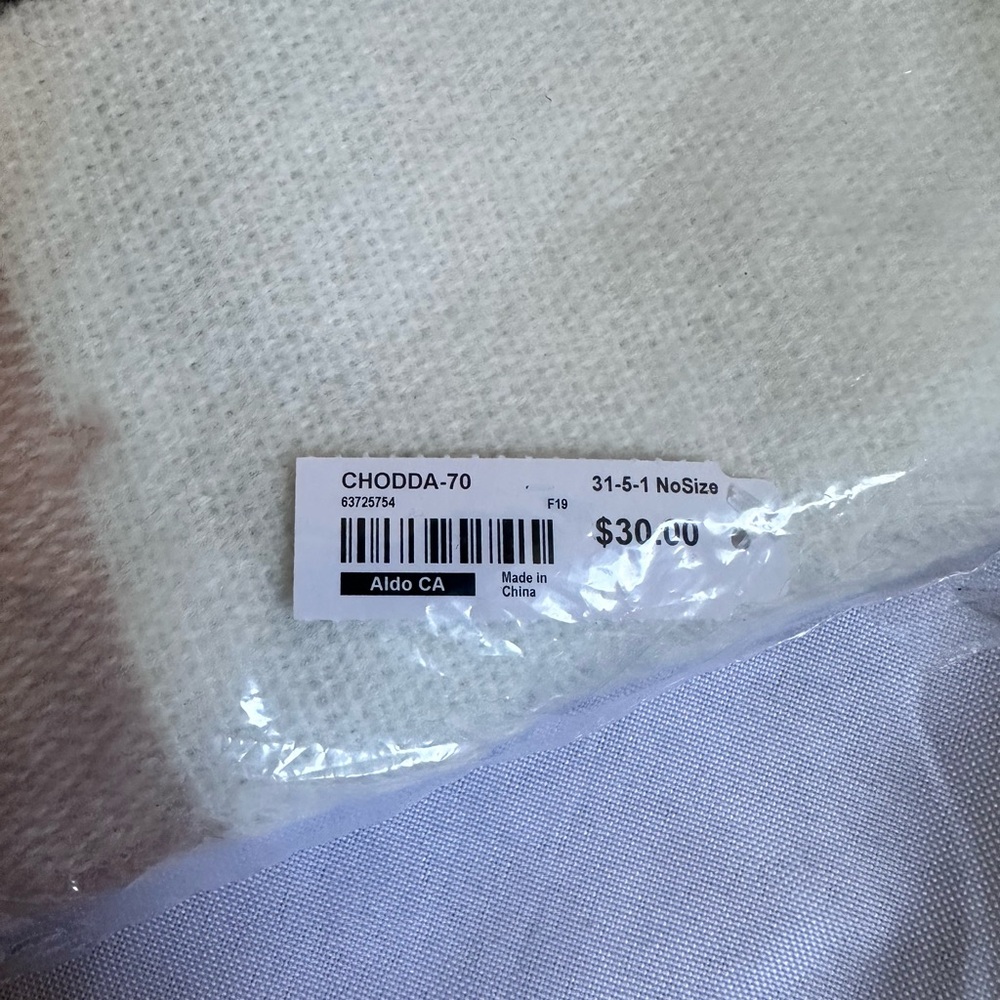 ALDO Lovely Light Pastel Colours Soft Woven Scarf 70cm x 190cm - Picture 3 of 4